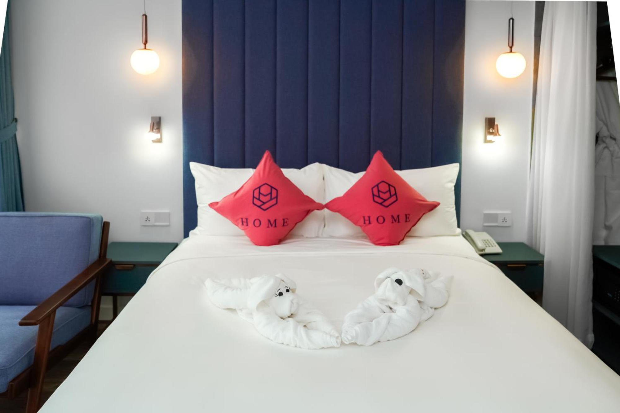 Home Hotel Хошимин Екстериор снимка